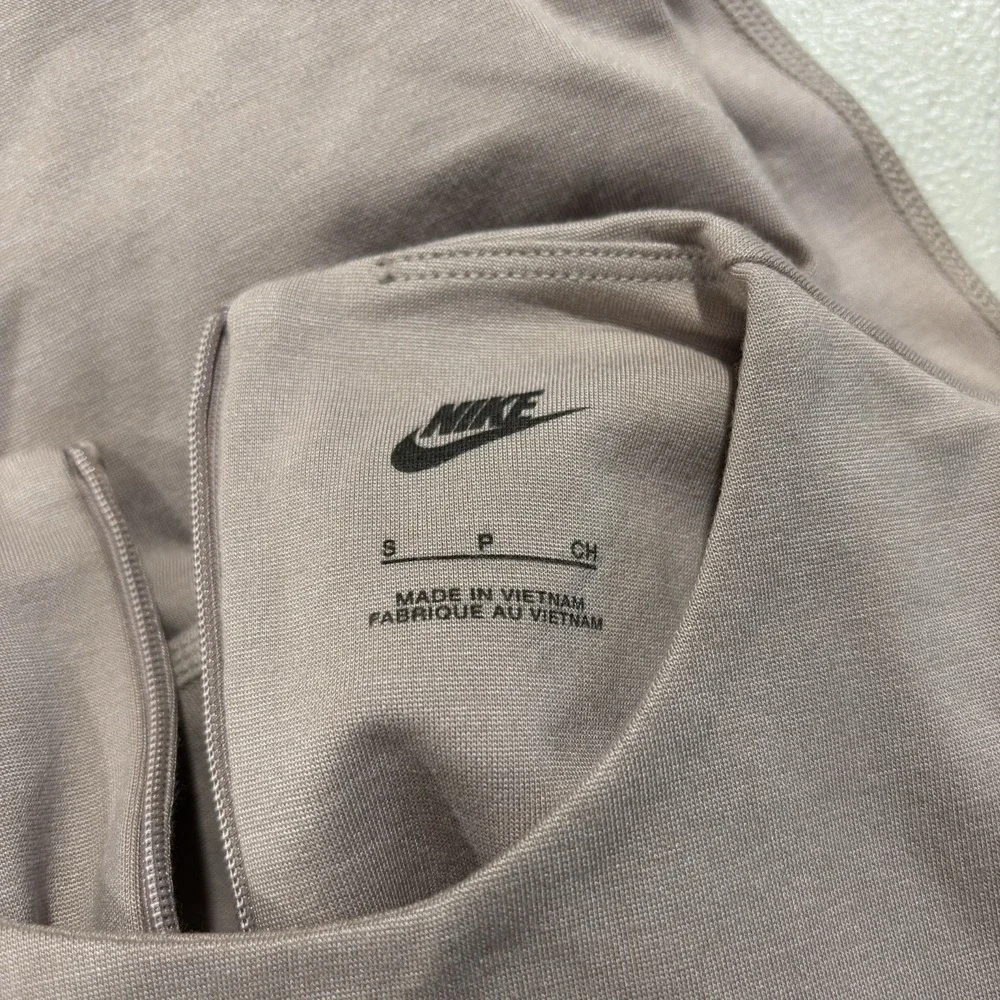 NWT Nike Bodysuit Tank Women's Small Dusty Pink One Piece DV7886-271